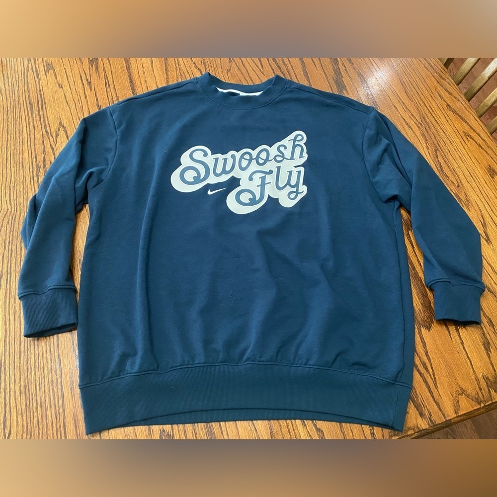 Nike Swoosh Fly Women's S Navy Blue Oversized French Terry Basketball Sweatshirt